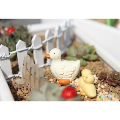 http://www.toyhope.com/103513-thickbox/mini-garden-duck-action-figures-toy-3pcs-set.jpg