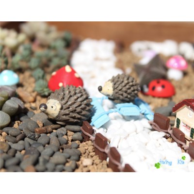 http://www.toyhope.com/103529-thickbox/mini-garden-hedgepig-action-figures-toy-3pcs-set.jpg