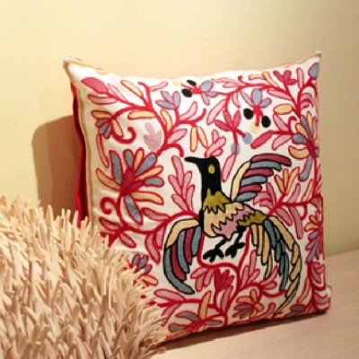 http://www.toyhope.com/18107-thickbox/senhot-durable-phoenix-square-pillow-shams-pillowfillow-included.jpg