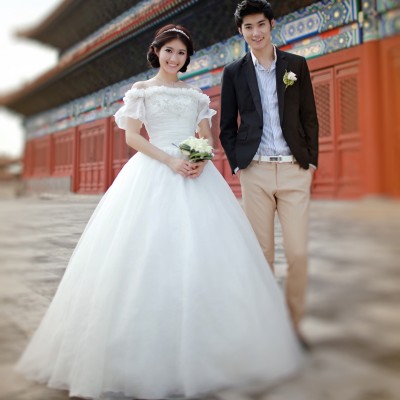 http://www.toyhope.com/20000-thickbox/mtf-sabrina-bateau-stylish-korea-princess-wedding-dress.jpg