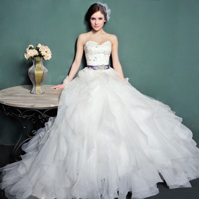 http://www.toyhope.com/20124-thickbox/mtf-classic-strapless-sweetheart-layered-net-wedding-dress-s660.jpg
