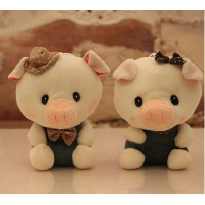 http://www.toyhope.com/67064-thickbox/cute-couple-pigs-plush-toys-set-2pcs-1812cm.jpg
