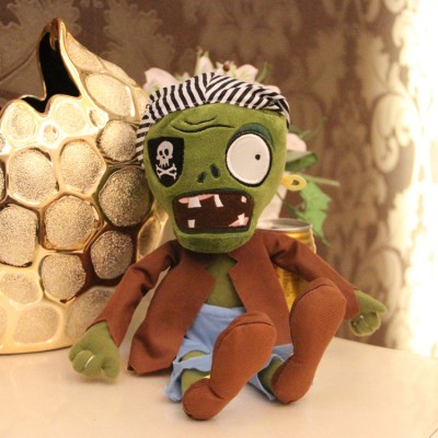 http://www.toyhope.com/83987-thickbox/plants-vs-zombies-2-series-plush-toy-pirate-small-size-3012cm-125.jpg