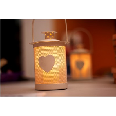 http://www.toyhope.com/88790-thickbox/european-style-white-color-hallowed-out-heart-shaped-candle-holder-candlestick.jpg