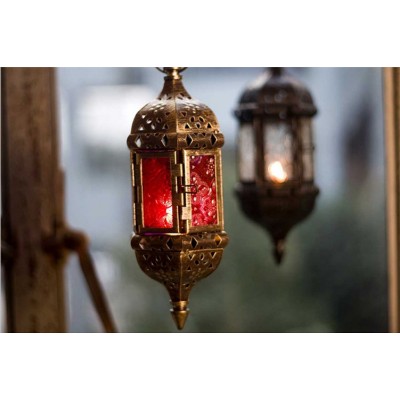 http://www.toyhope.com/88804-thickbox/moroccan-style-vintage-candle-holder-candlestick.jpg