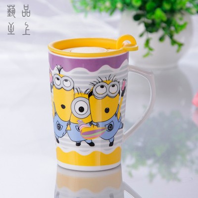http://www.toyhope.com/94230-thickbox/the-minions-despicable-me-2-ceramic-cup-mug-with-cover.jpg